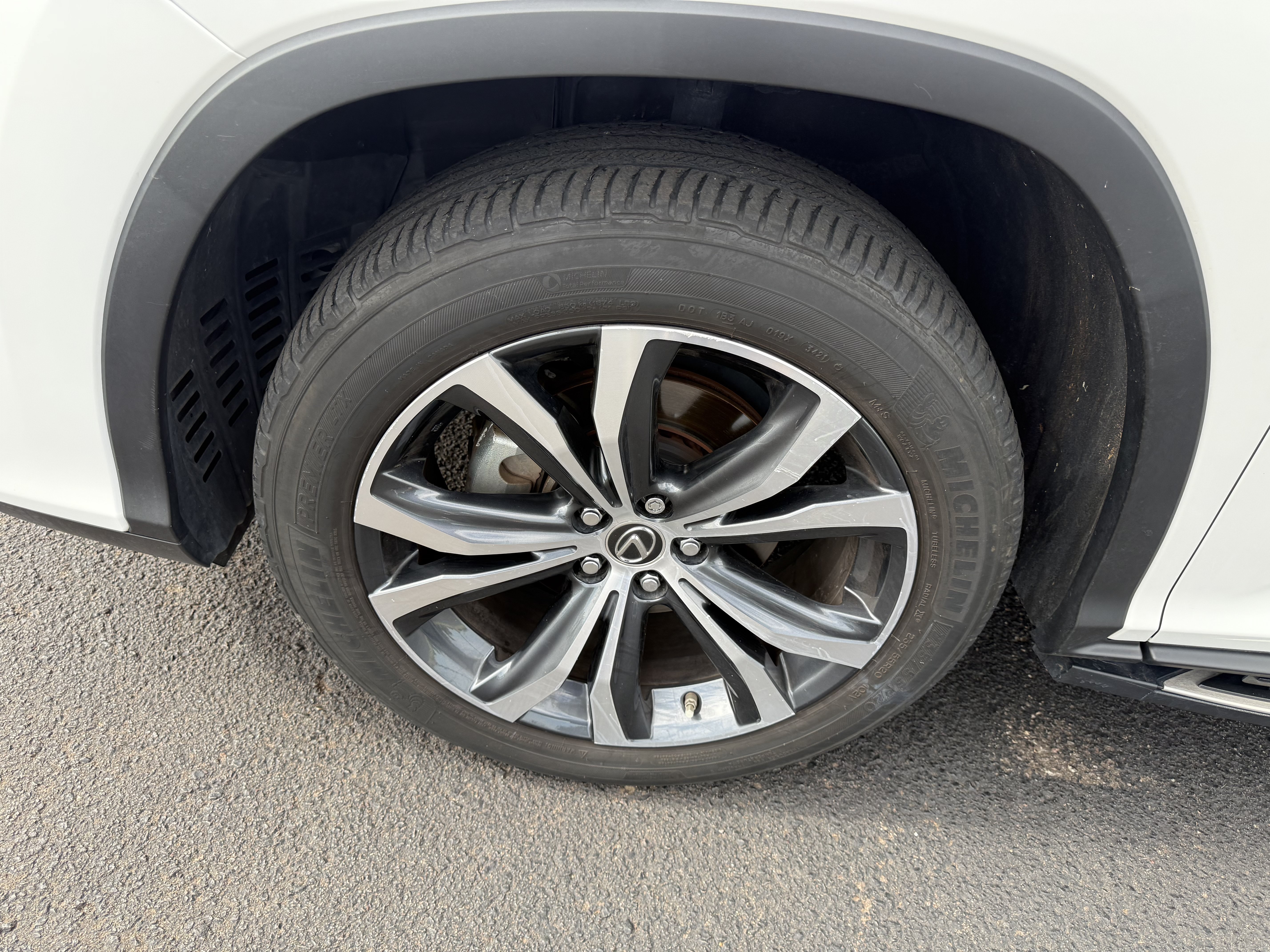 Used 2022 Lexus RX 350L Premium AWD/4WD image 5