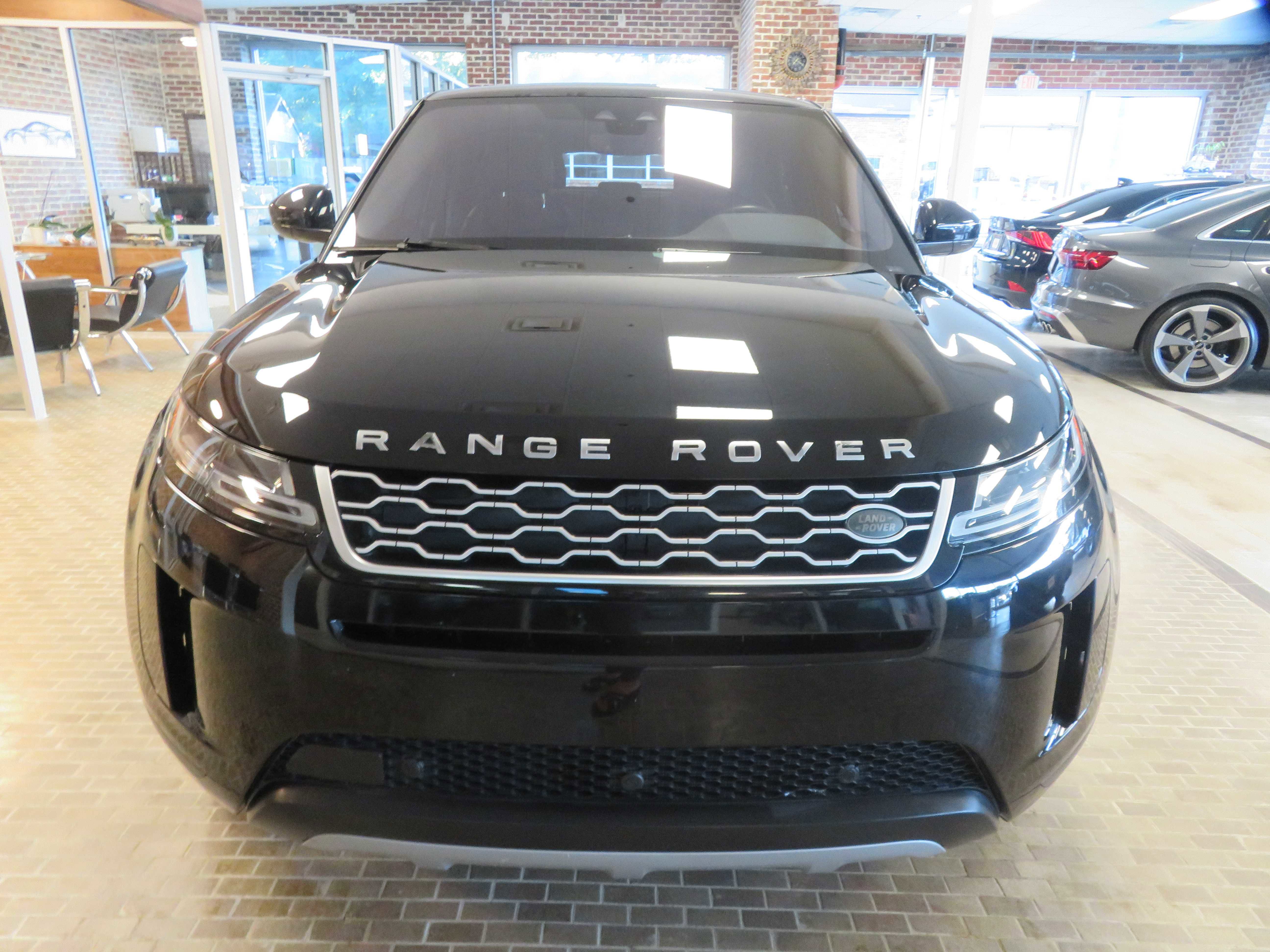Used 2020 Land Rover Range Rover Evoque SE image 56