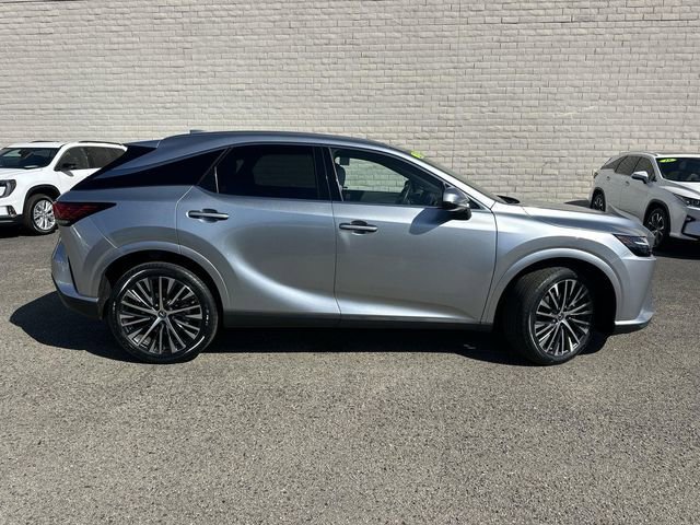 Used 2023 Lexus RX 350 Premium Plus w/ Cold Area Package FWD image 3