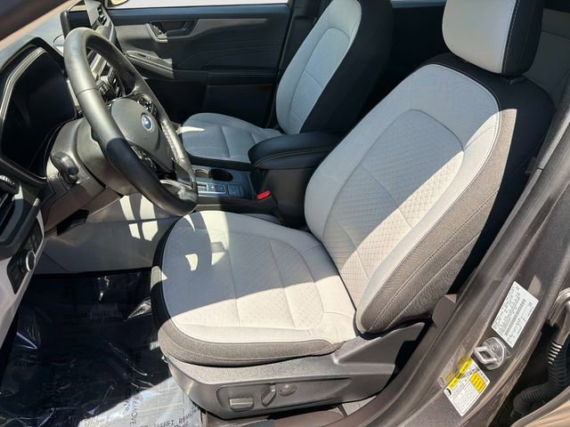 Used 2024 Ford Escape Active w/ Cold Weather Package FWD image 20