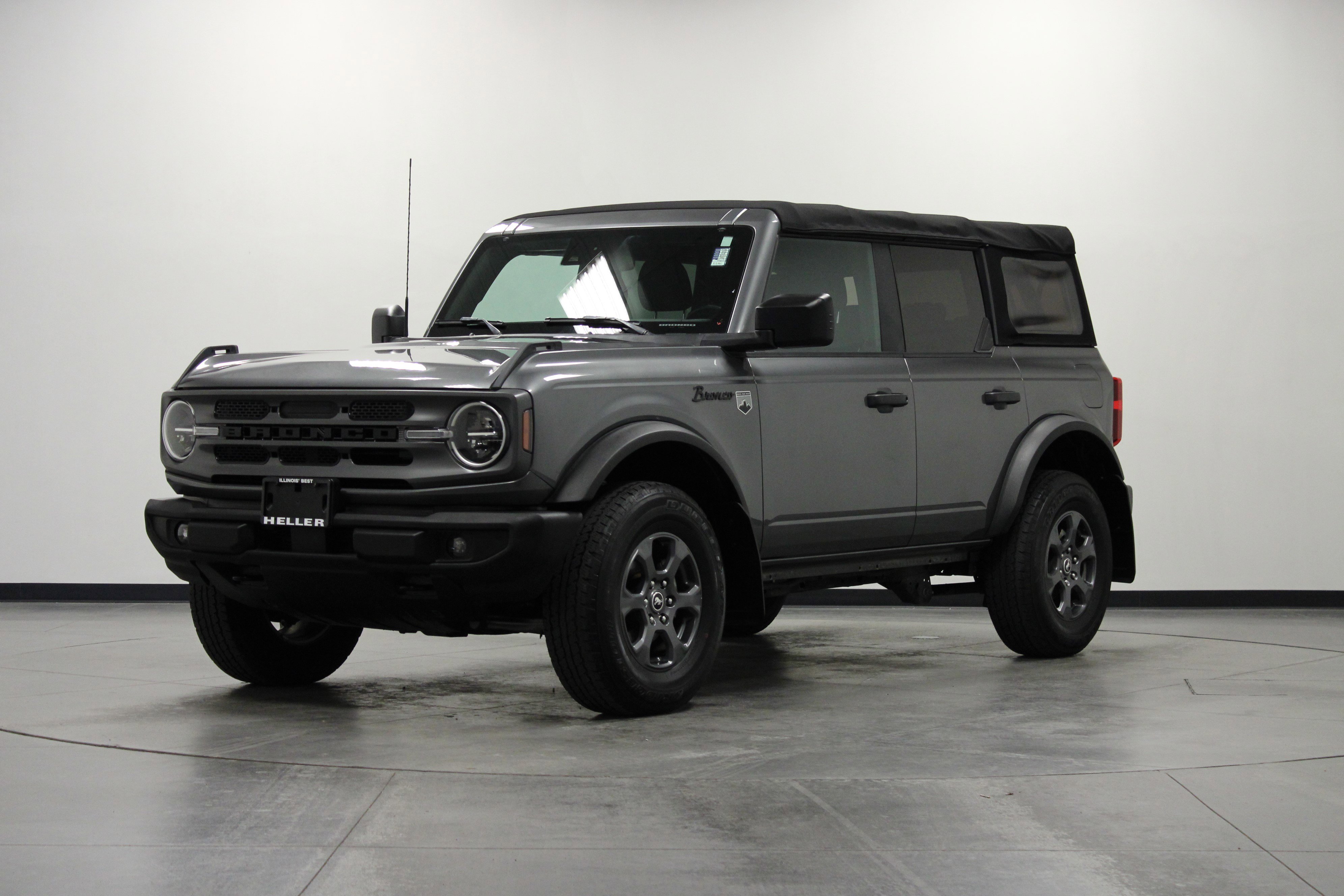Used 2022 Ford Bronco Big Bend image 8