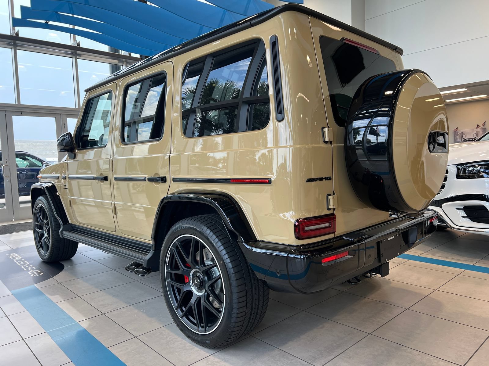 New 2027 Mercedes-Benz G 63 AMG 4MATIC image 5