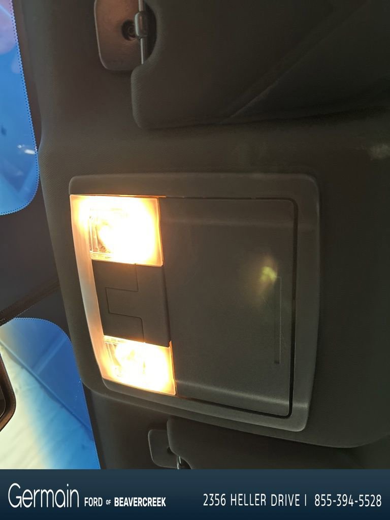 Used 2017 Ford Taurus SEL image 24