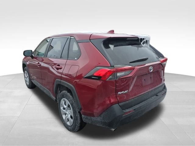 Used 2024 Toyota RAV4 LE image 4