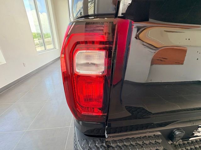 New 2026 GMC Canyon Denali AWD/4WD image 11