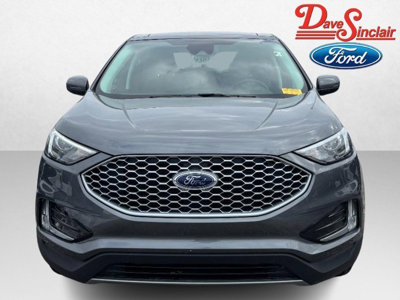Used 2024 Ford Edge SEL w/ Convenience Package image 2