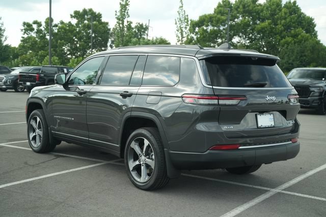 New 2026 Jeep Grand Cherokee L Limited w/ Luxury Tech Group II AWD/4WD image 5