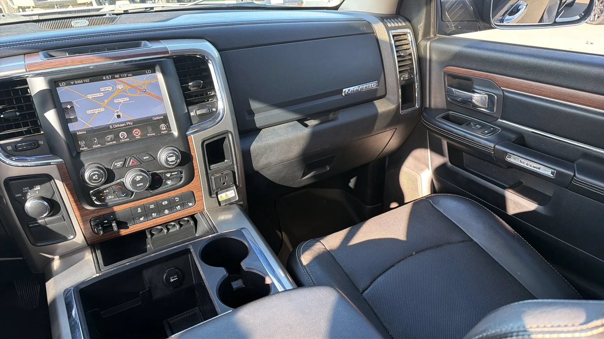 Used 2013 RAM 3500 Laramie AWD/4WD image 57