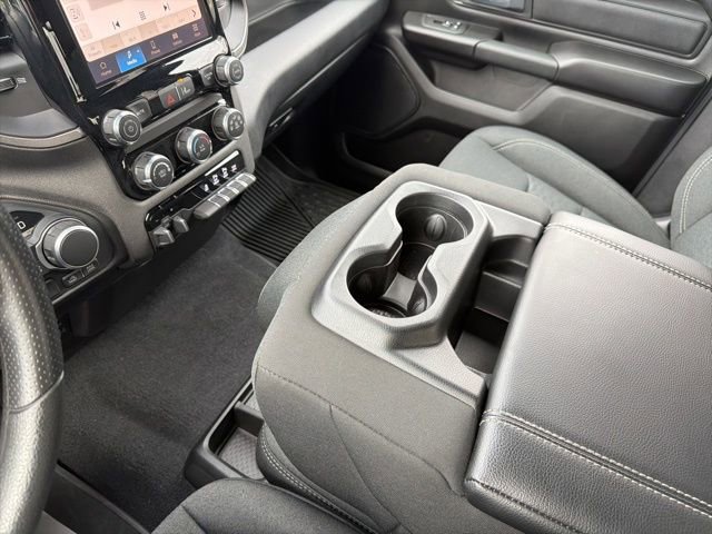 Used 2026 RAM 1500 Classic Warlock AWD/4WD image 33