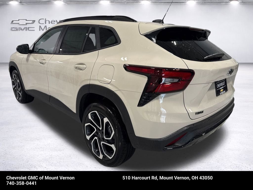 New 2026 Chevrolet Trax RS FWD image 43
