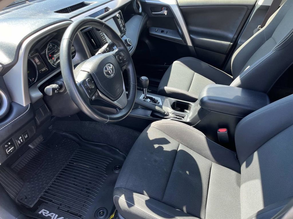 Used 2017 Toyota RAV4 XLE image 26