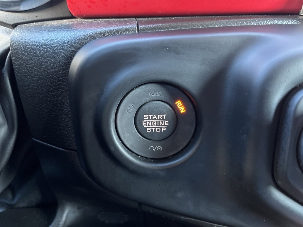 Used 2023 Jeep Wrangler Unlimited Rubicon image 34