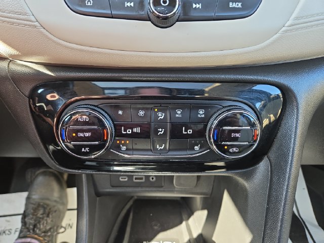 Used 2021 Buick Encore GX Essence w/ Advanced Technology Package AWD/4WD image 28