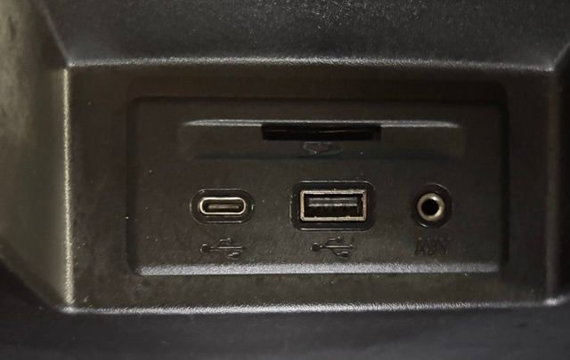 Used 2021 Chevrolet Silverado 1500 LT Trail Boss w/ Convenience Package II image 36