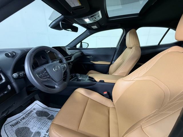 Used 2025 Lexus UX 300h AWD w/ Cold Area Package image 5