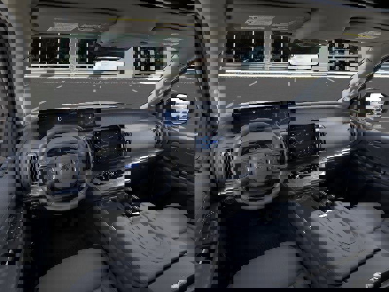 New 2026 Ford Expedition Active image 9