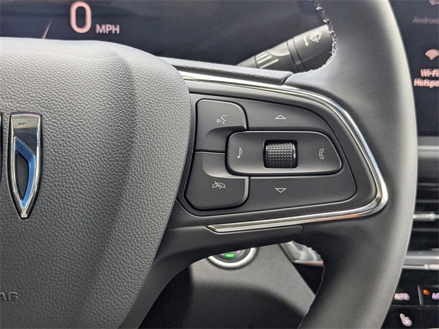 New 2025 Buick Envista Avenir image 27