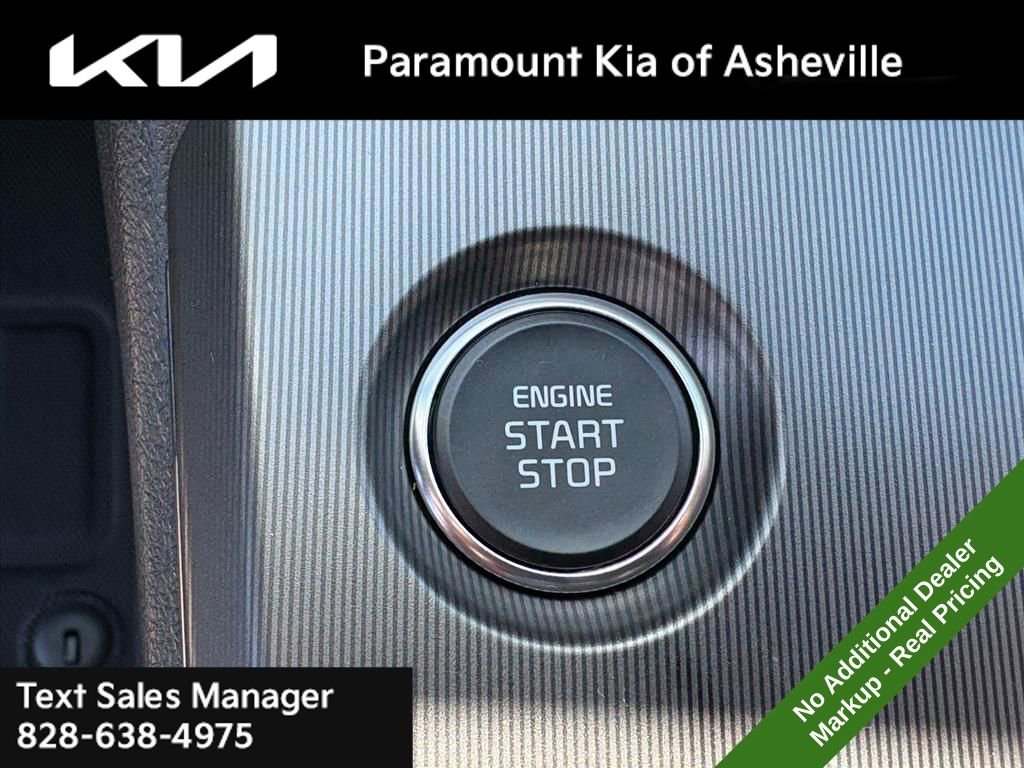 New 2026 Kia Sportage EX image 14