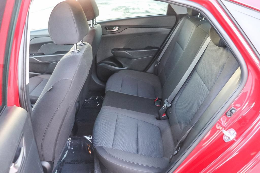 Used 2022 Hyundai Accent SE FWD image 21