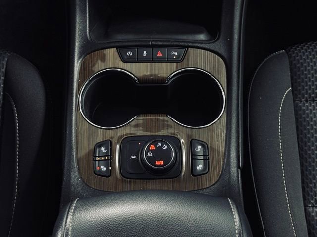 Used 2023 GMC Acadia SLE w/ Driver Convenience Package image 33