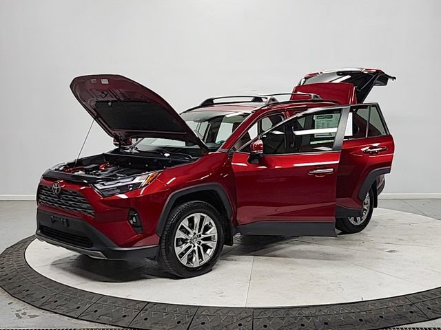 Used 2024 Toyota RAV4 Limited w/ Advanced Technology Package image 11
