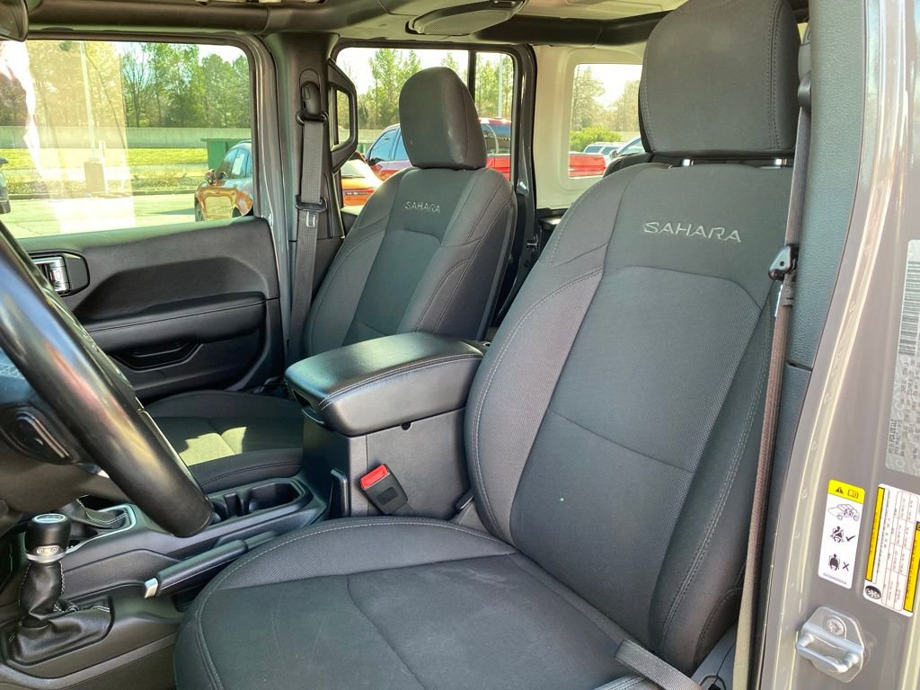 Used 2020 Jeep Wrangler Unlimited Sahara image 22