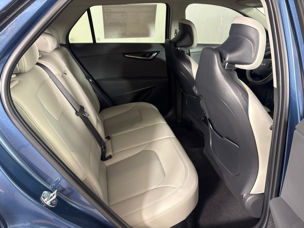 New 2026 Kia Niro EX FWD image 20