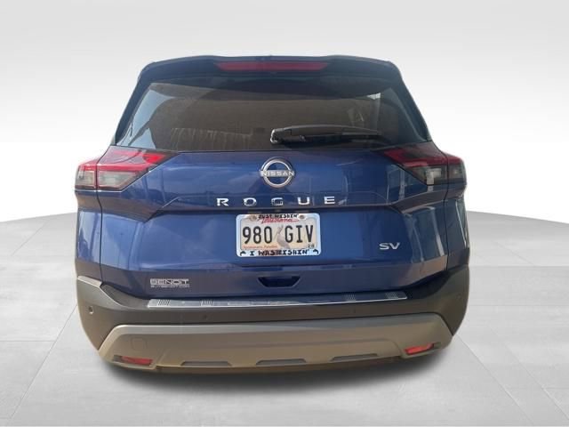Used 2023 Nissan Rogue SV image 6