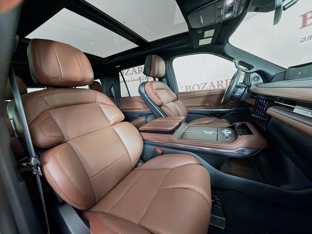 New 2026 Lincoln Navigator L Reserve AWD/4WD image 33