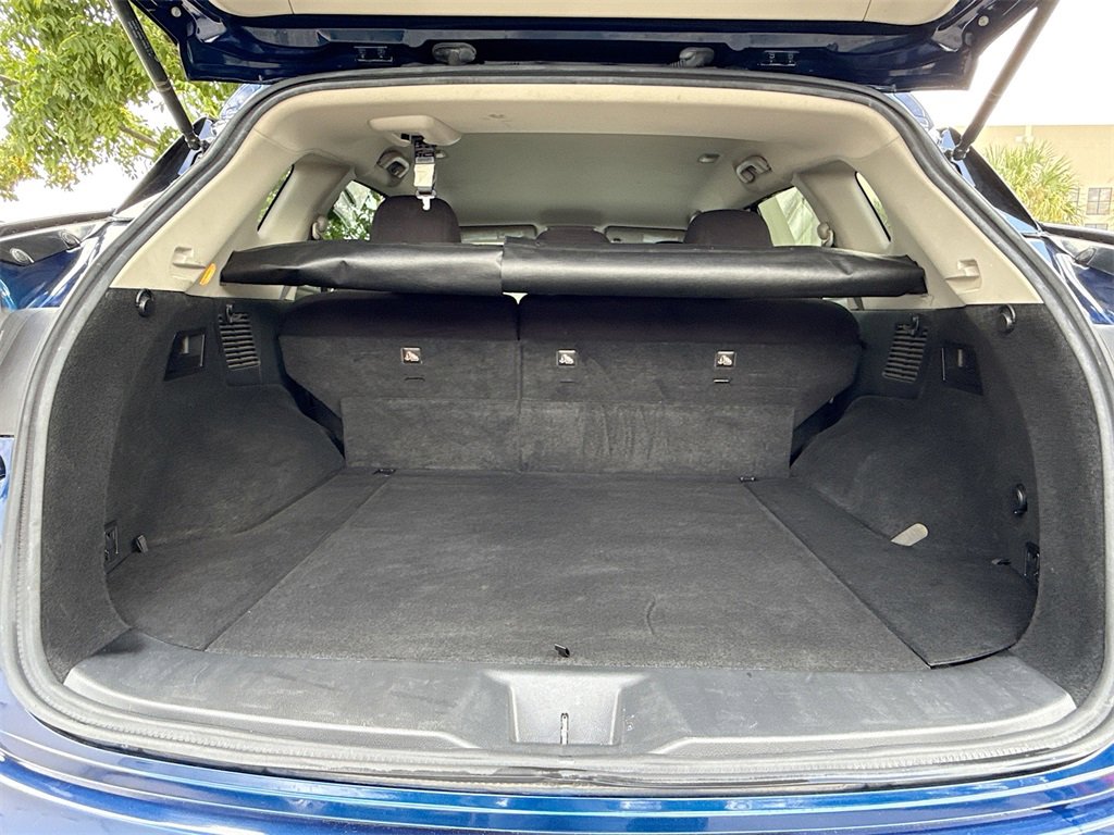 Used 2019 Nissan Murano S image 24