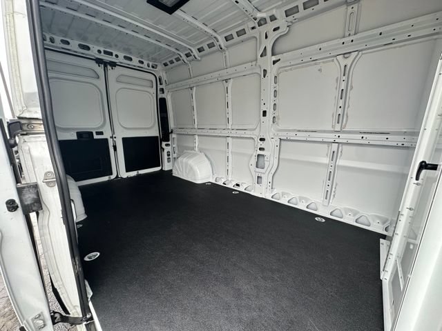 New 2024 RAM ProMaster 2500 w/ Safety Group FWD image 14
