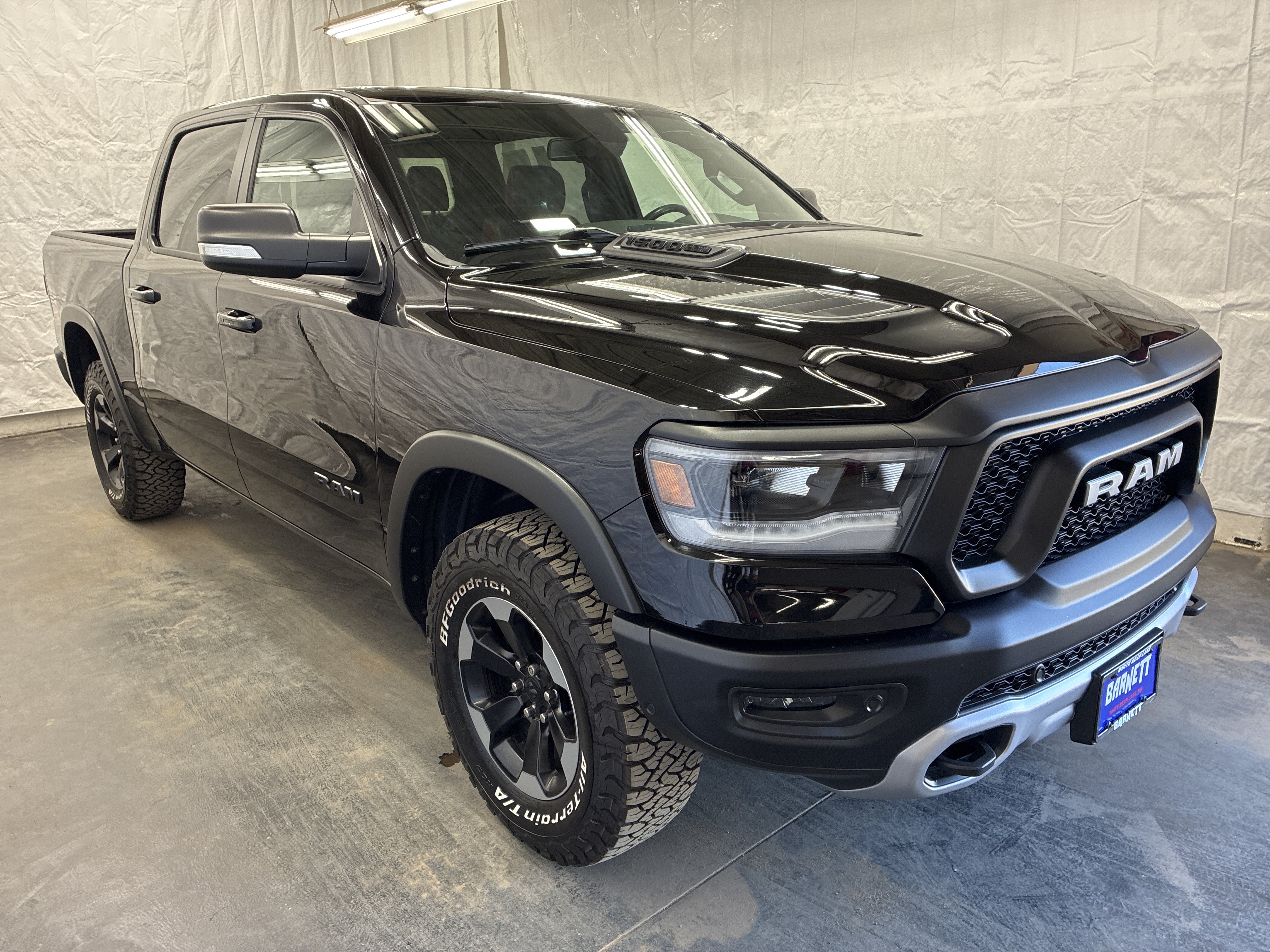 Used 2019 RAM 1500 Rebel w/ Rebel Level 2 Equipment Group AWD/4WD image 3