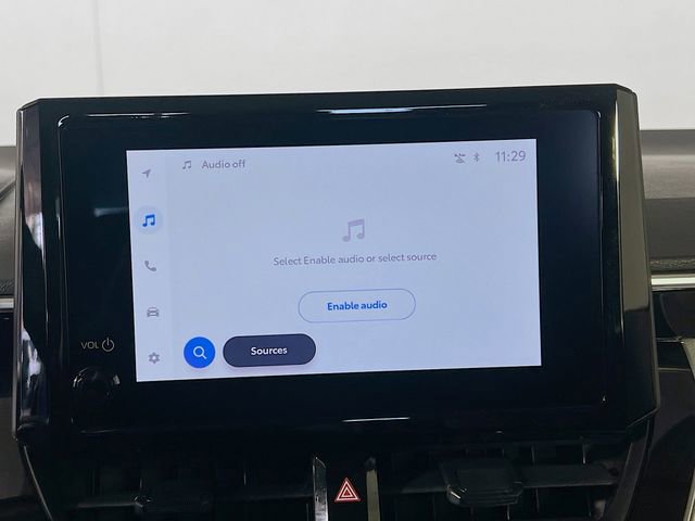 Used 2025 Toyota Corolla LE image 20