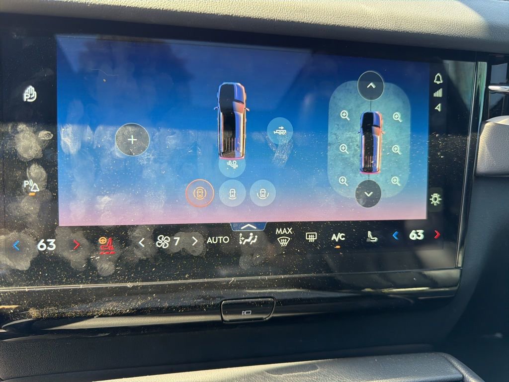 Used 2025 Lincoln Navigator Reserve w/ Jet Appearance Package image 27