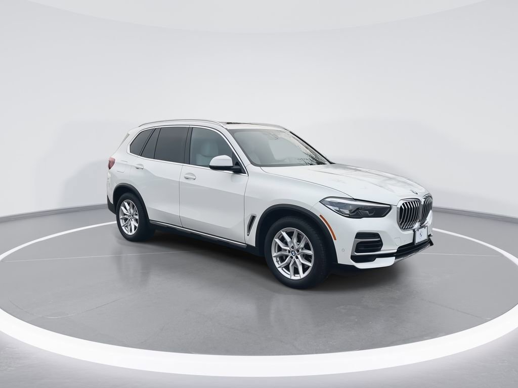Certified 2023 BMW X5 xDrive40i w/ Climate Comfort Package image 2