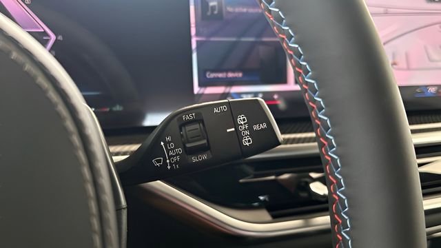 Used 2026 BMW X7 M60i image 75