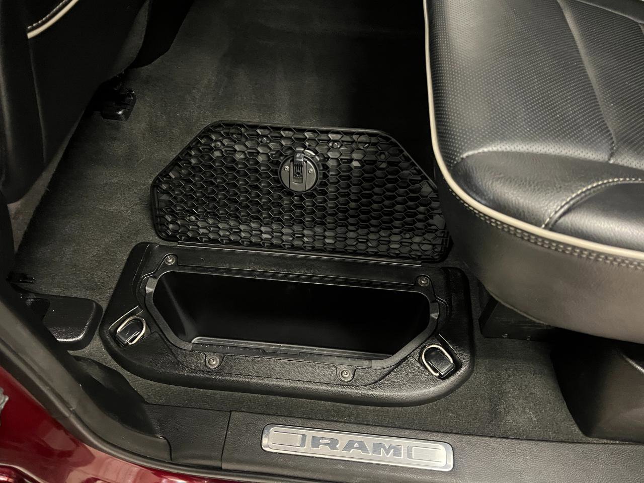 Used 2022 RAM 1500 Limited w/ Body Color Bumper Group AWD/4WD image 53