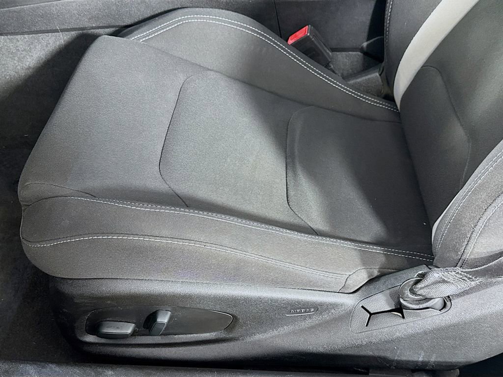 Used 2018 Chevrolet Camaro LT w/ RS Package image 23