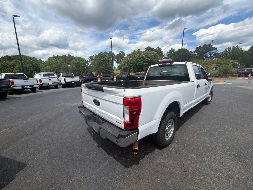 Used 2017 Ford F250 XL w/ Power Equipment Group RWD image 5