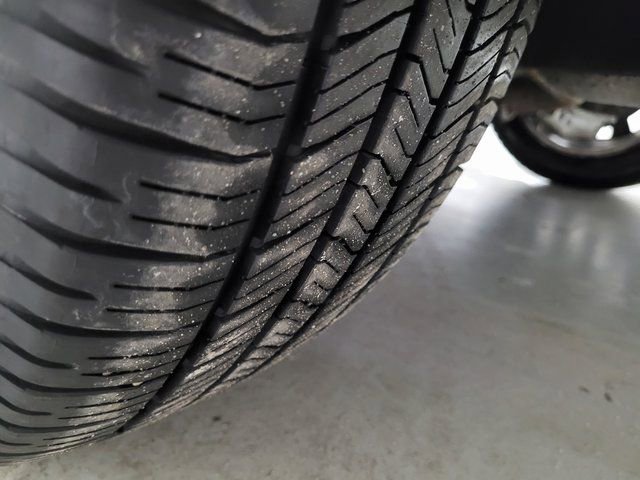 Used 2021 Chevrolet Malibu LT image 28