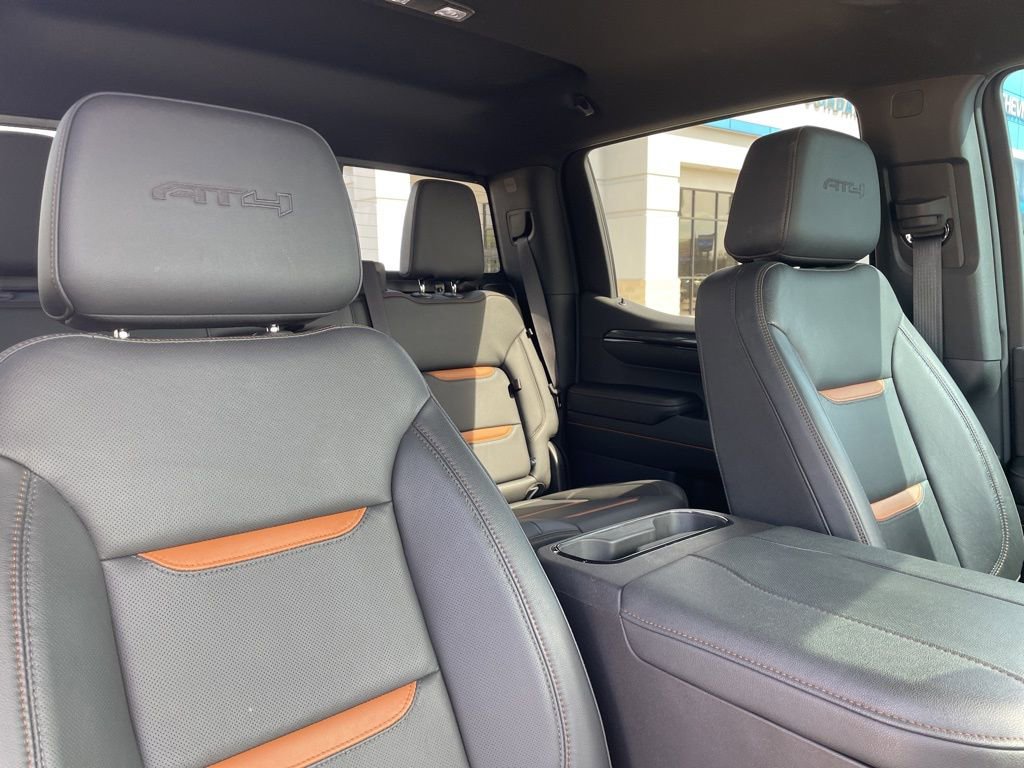 Used 2024 GMC Sierra 1500 AT4 w/ AT4 Premium Package image 28
