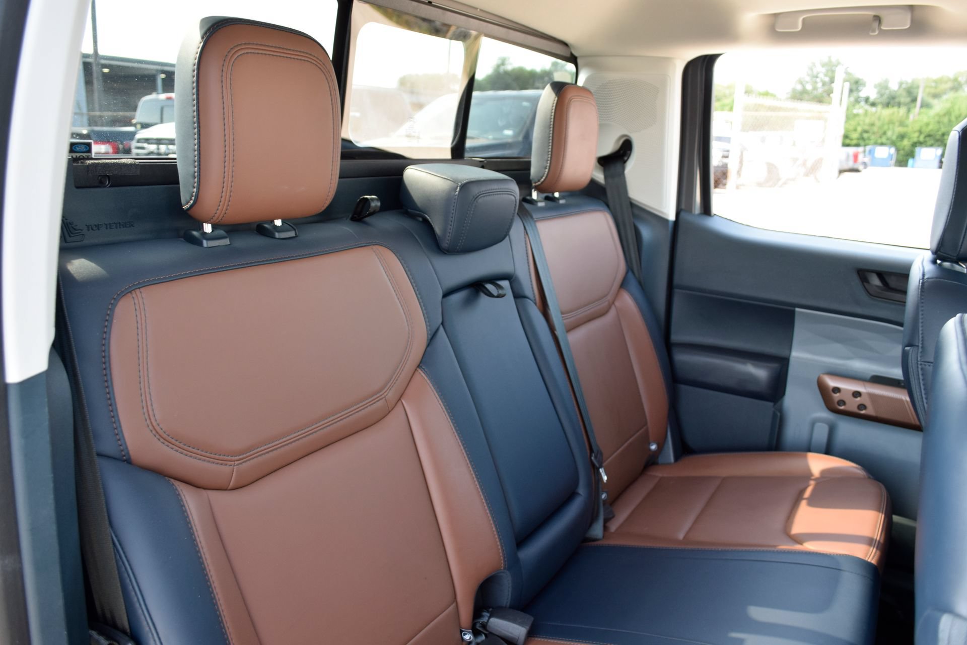 Used 2022 Ford Maverick Lariat w/ Lariat Luxury Package FWD image 22