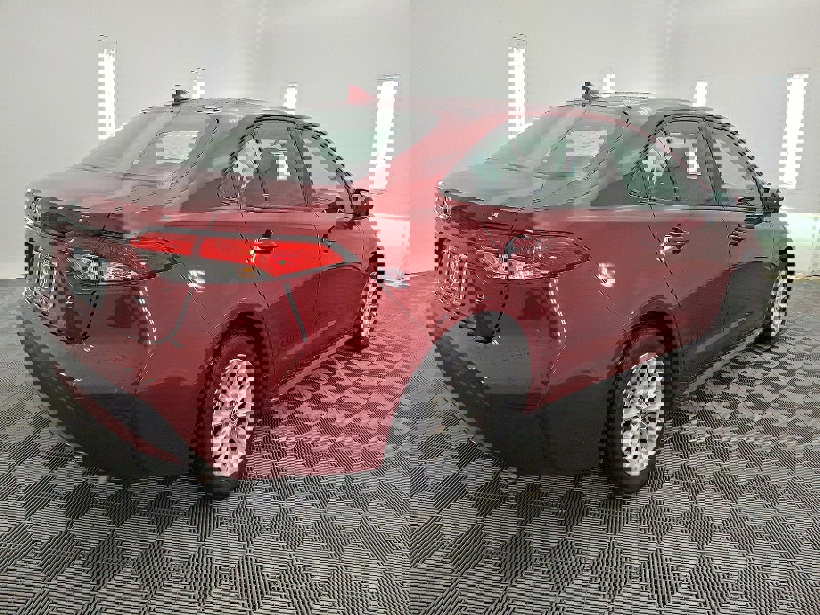 Used 2022 Toyota Corolla LE image 24