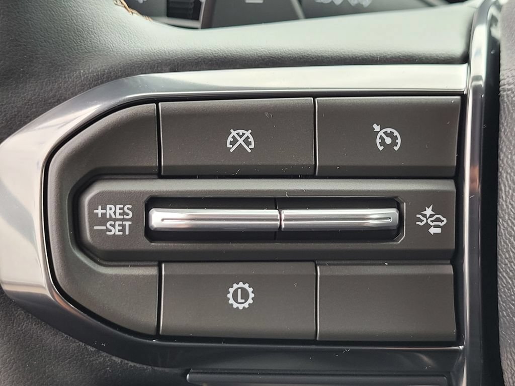 New 2026 GMC Terrain AT4 w/ Technology Package II AWD/4WD image 19