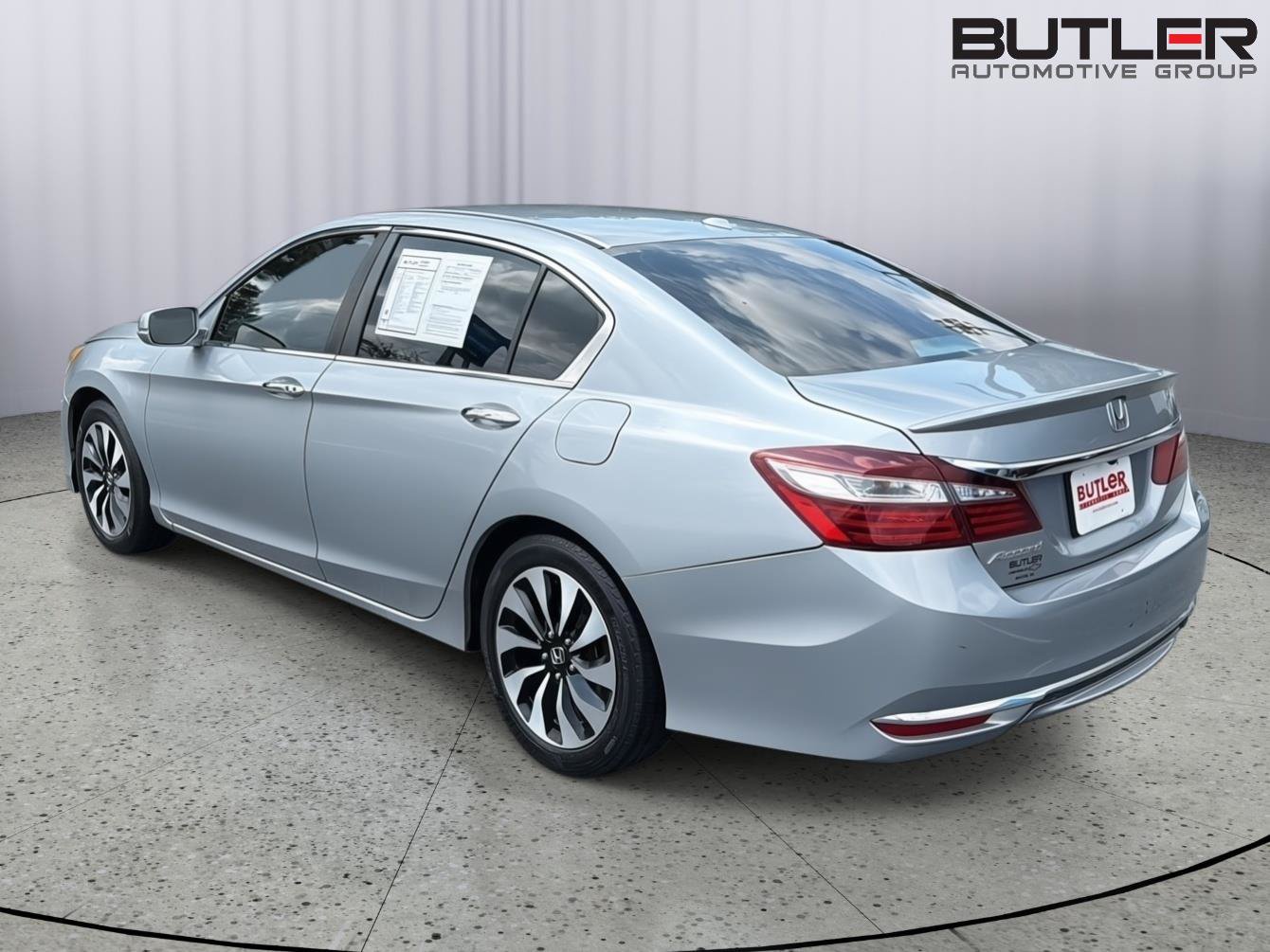 Used 2016 Honda Accord EX image 4