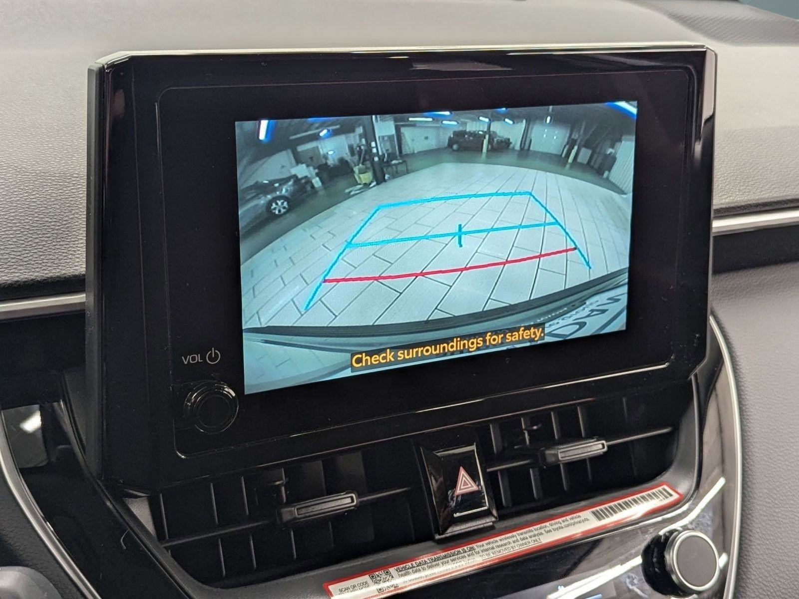 Used 2024 Toyota Corolla Cross LE image 27
