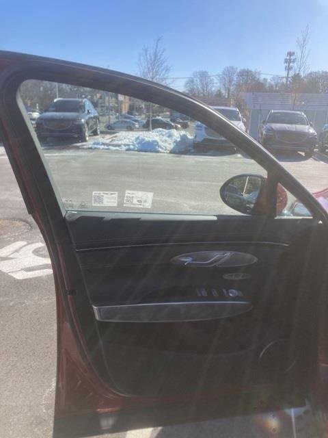 Used 2025 Genesis GV70 3.5T Sport w/ Sport Advanced Package image 11