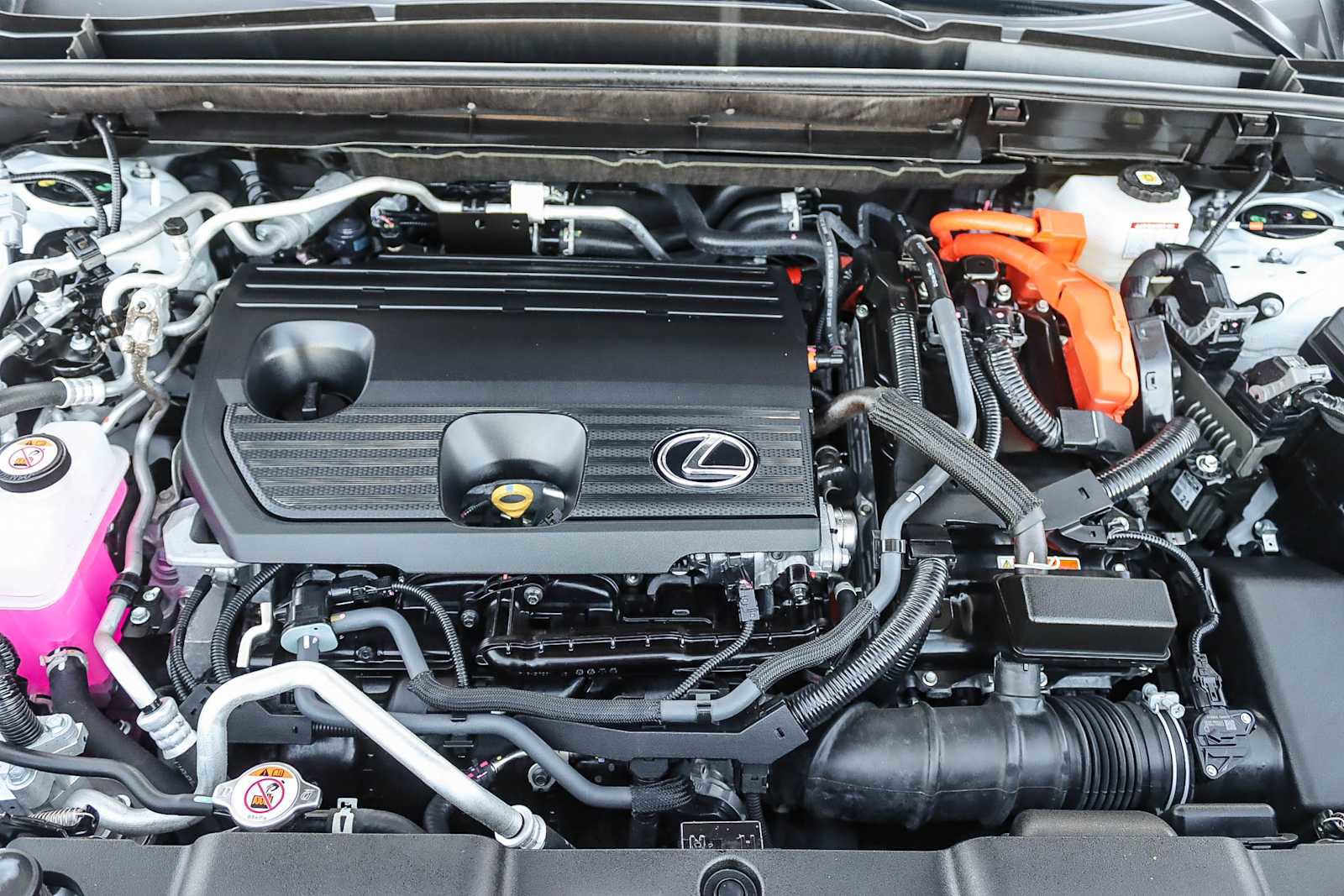 Certified 2025 Lexus NX 450h+ AWD w/ Luxury Package image 27