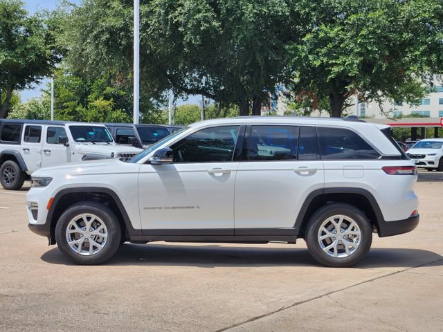Certified 2023 Jeep Grand Cherokee Limited RWD image 4