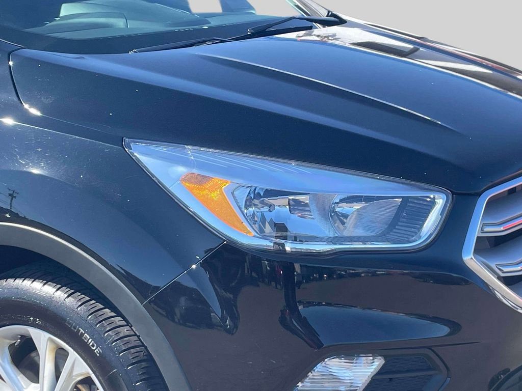 Used 2018 Ford Escape SE w/ SE Sync 3 Package image 10